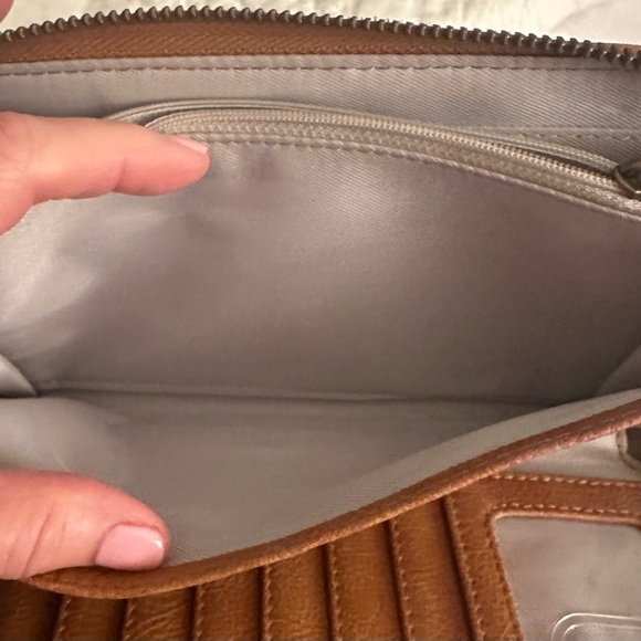 Thirty - One Wallet/writlet - Picture 6 of 14